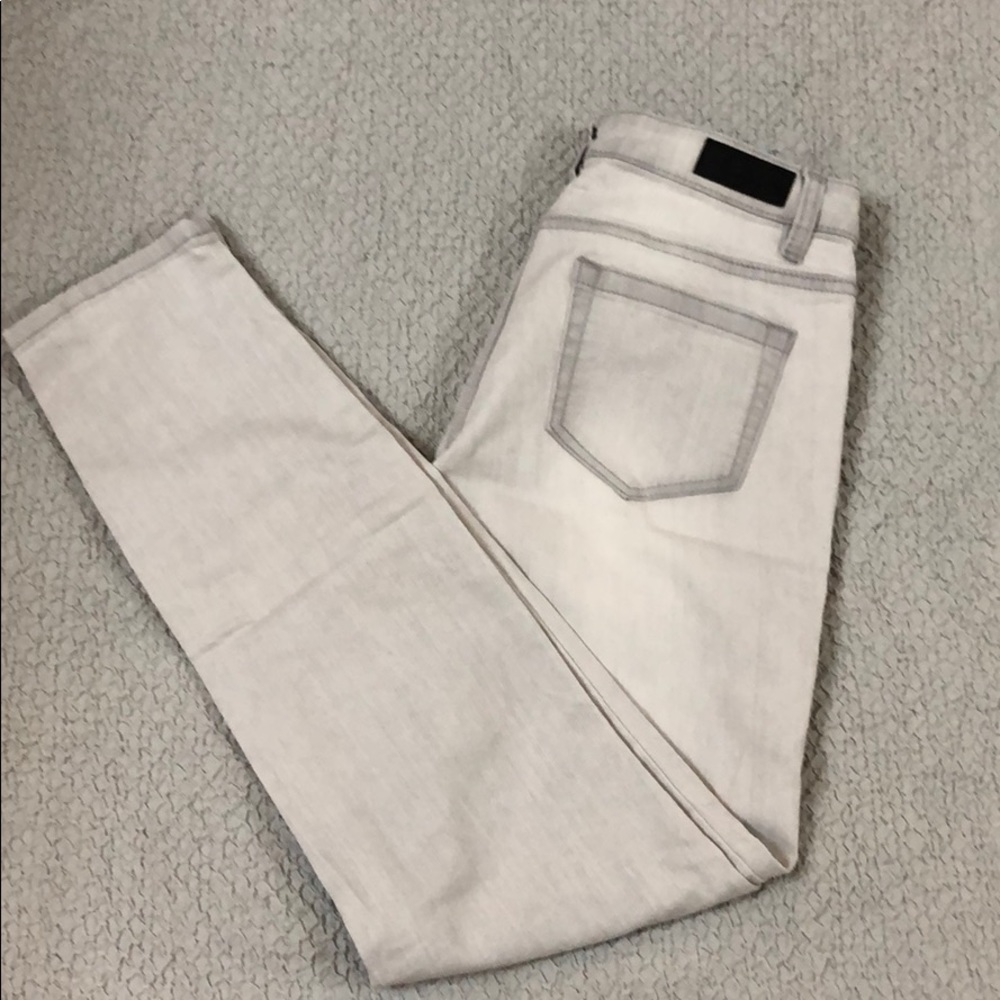 Kenneth Cole Reaction Skinny Jeans - Size 6